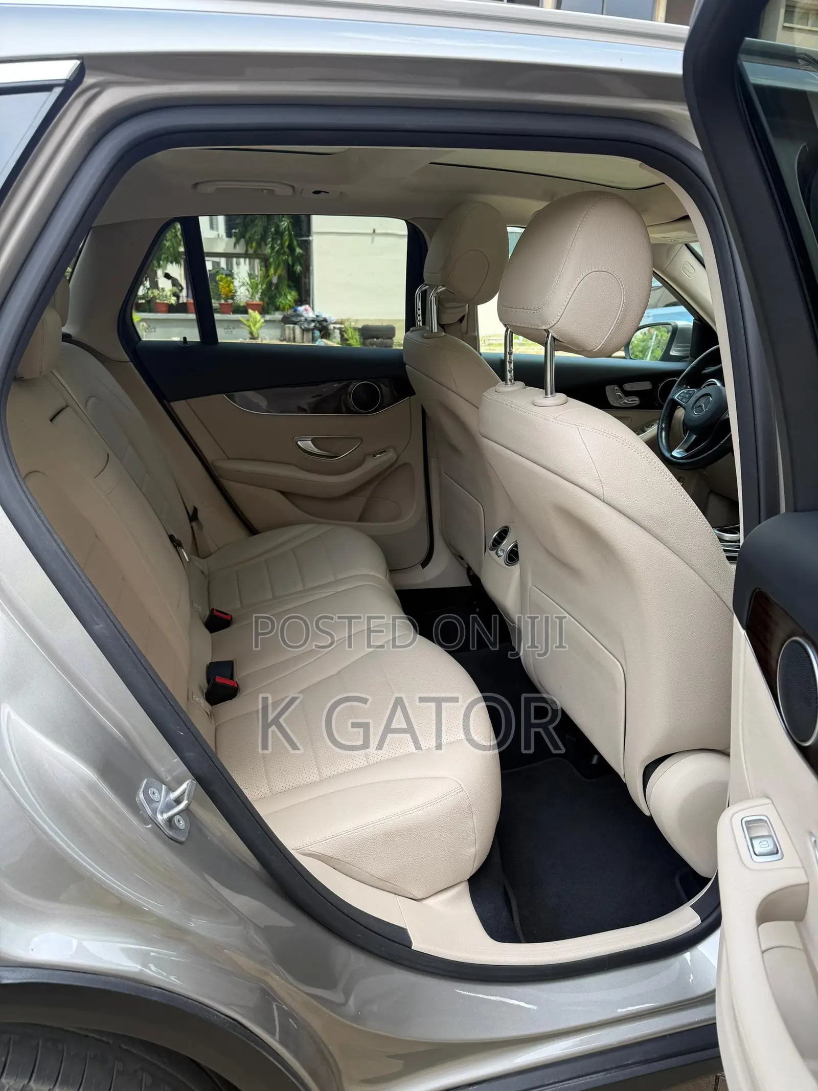 Mercedes-Benz GLC-Class 2019 Beige
