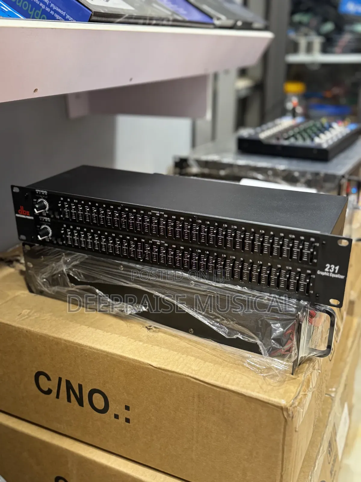 DBX Double Equalizer