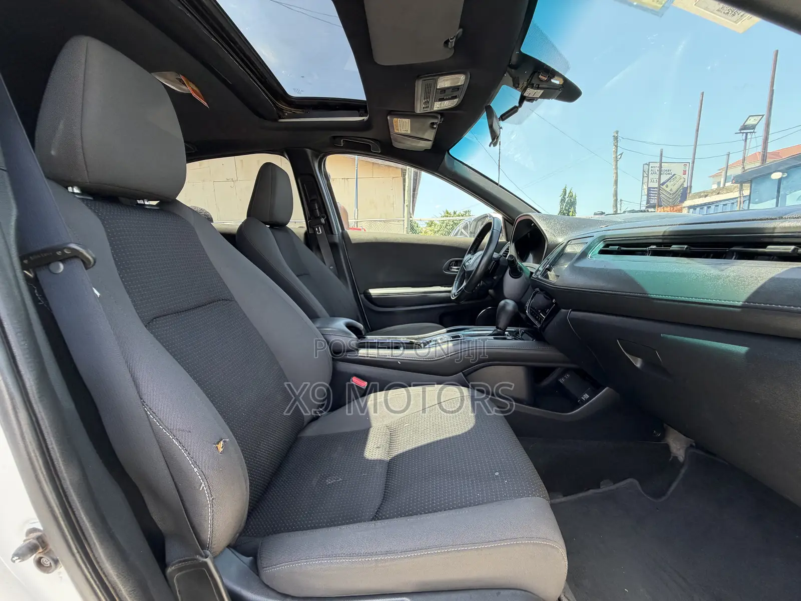 Honda HR-V Sport AWD 2019 White