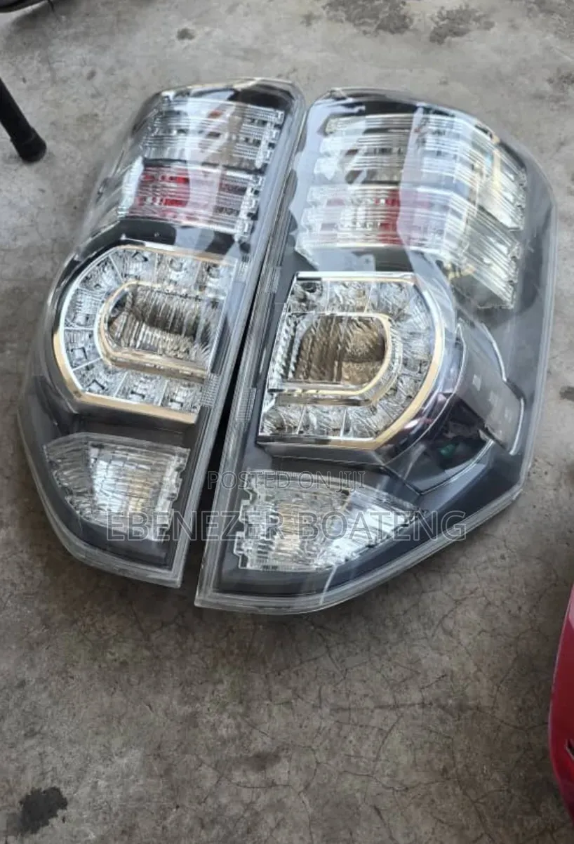 Toyota Voxy Home Use Tail Light 2012 2013 Model