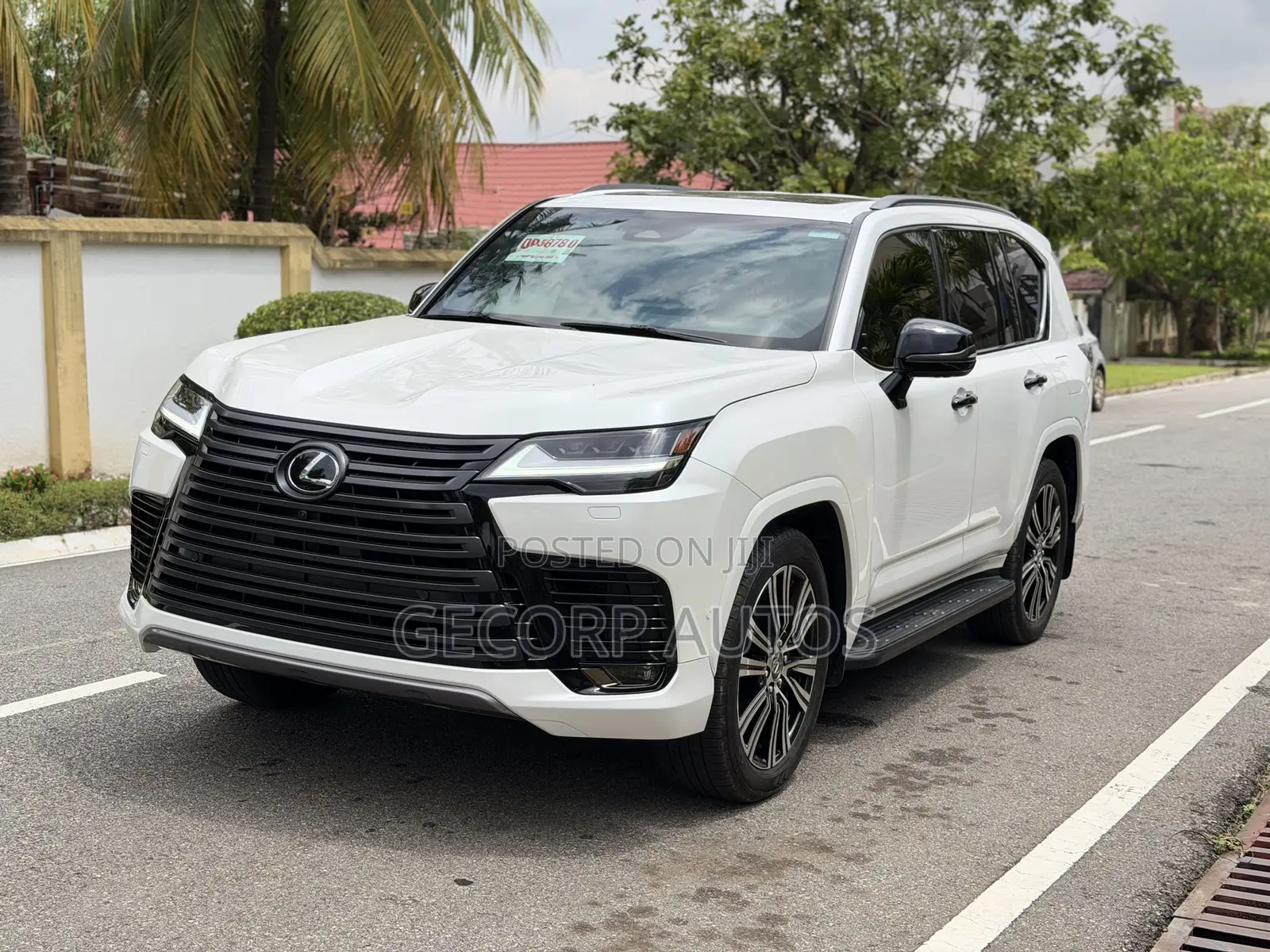 Lexus LX 700h 2025 White
