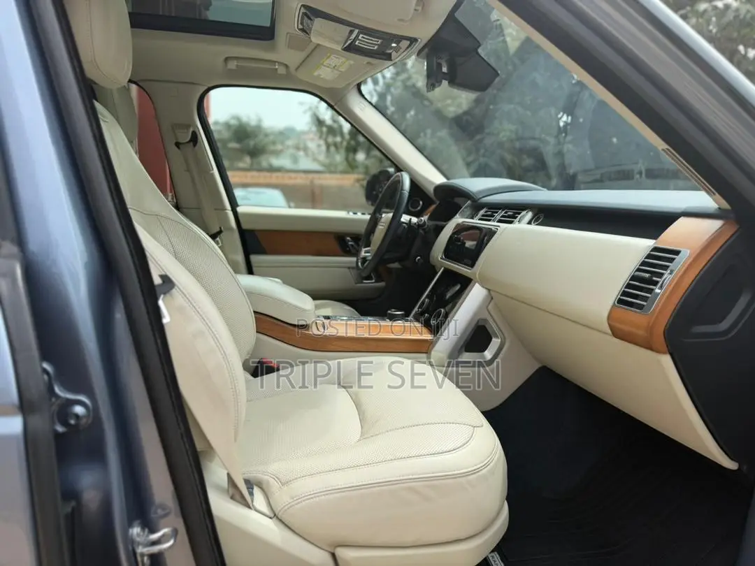 Land Rover Range Rover Vogue 2021 Blue