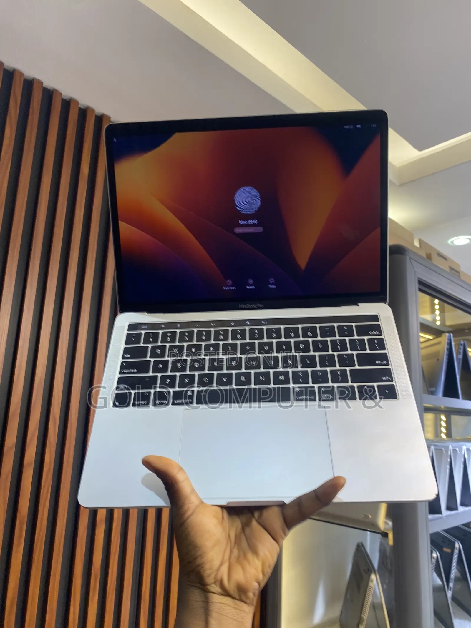 Laptop Apple MacBook Pro 2019 8GB