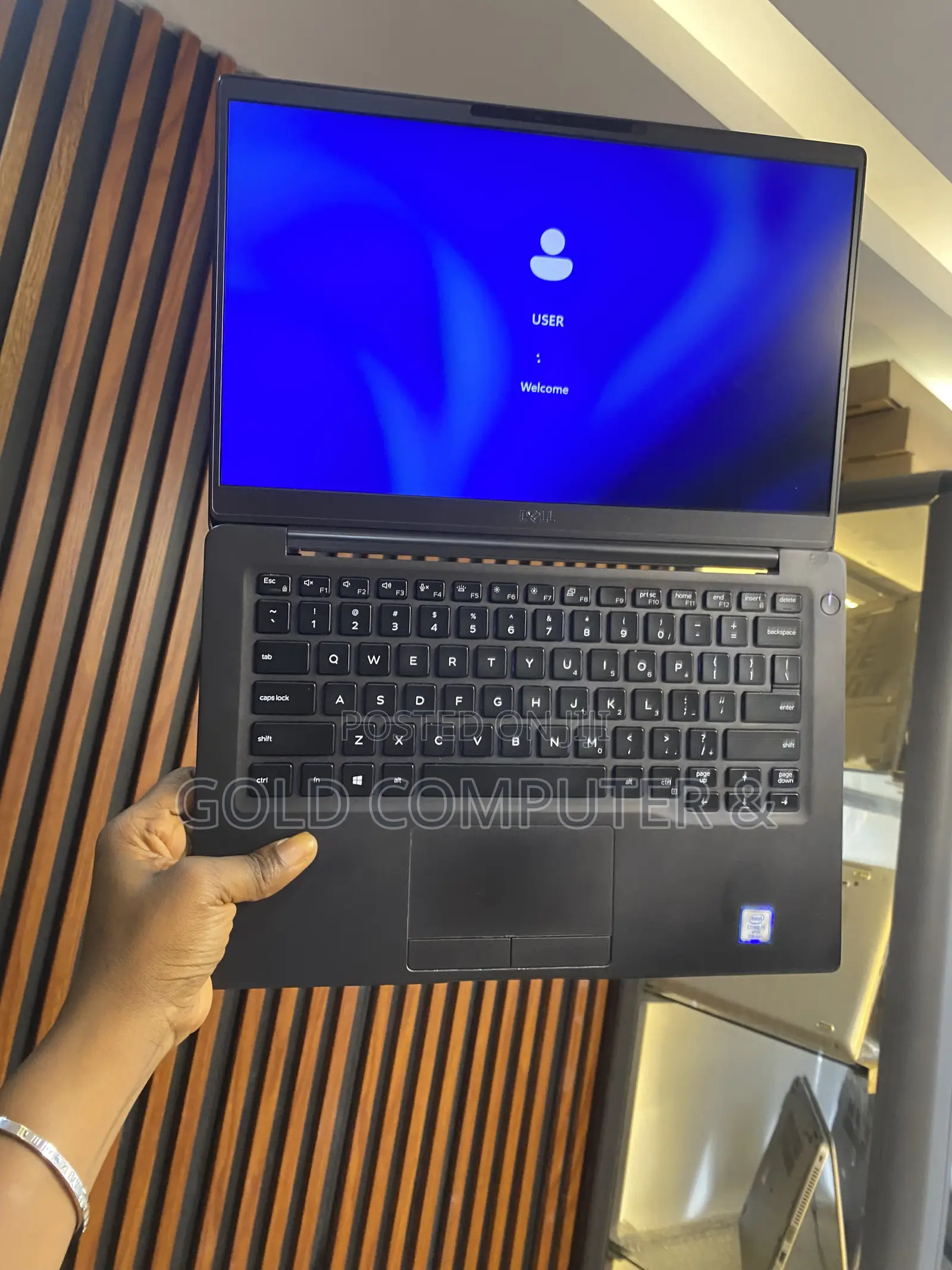 Laptop Dell Latitude 7400 8GB Intel Core i5 SSD 256GB