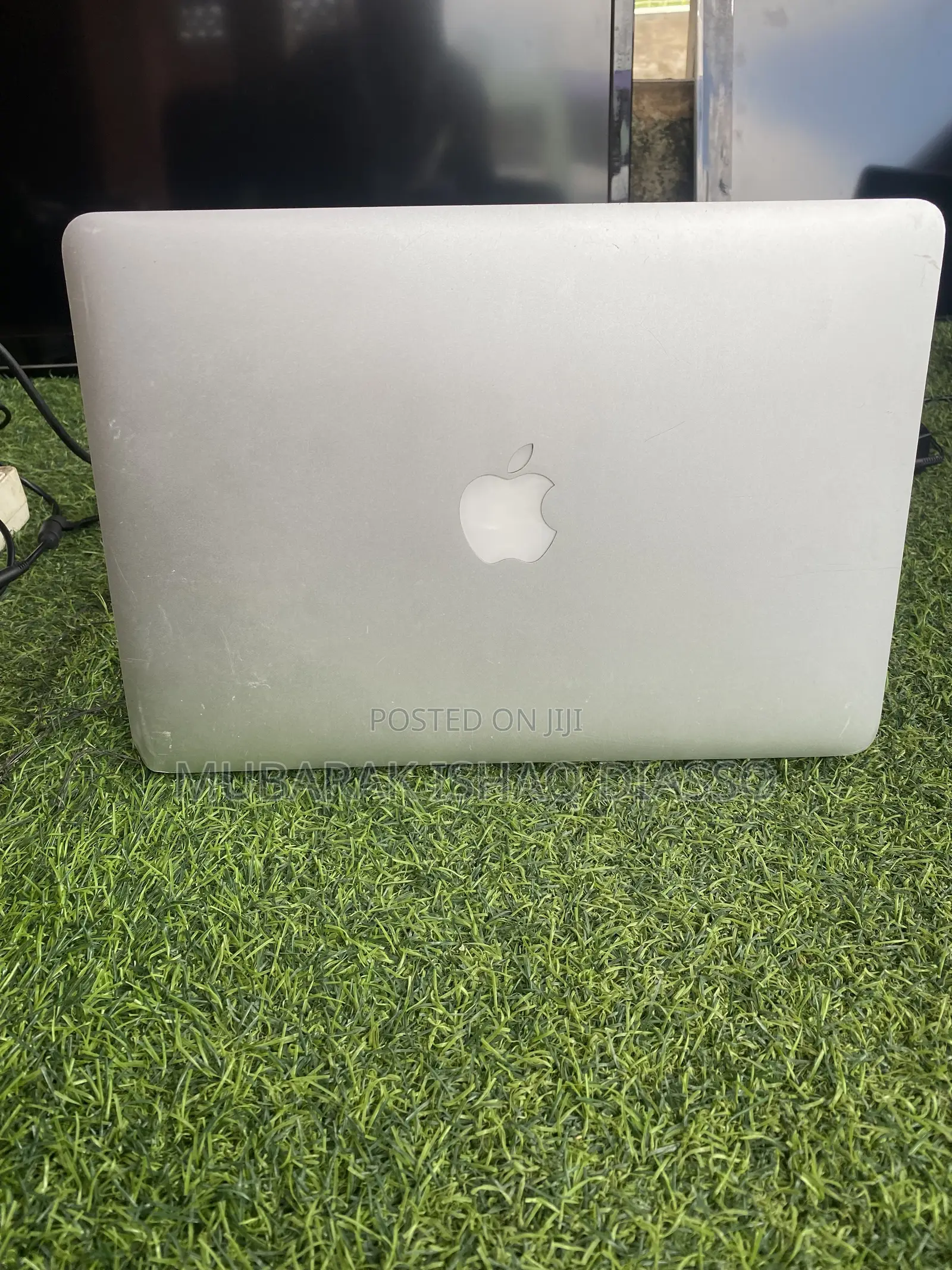 Laptop Apple MacBook Pro 8GB Intel Core i5 SSD 256GB