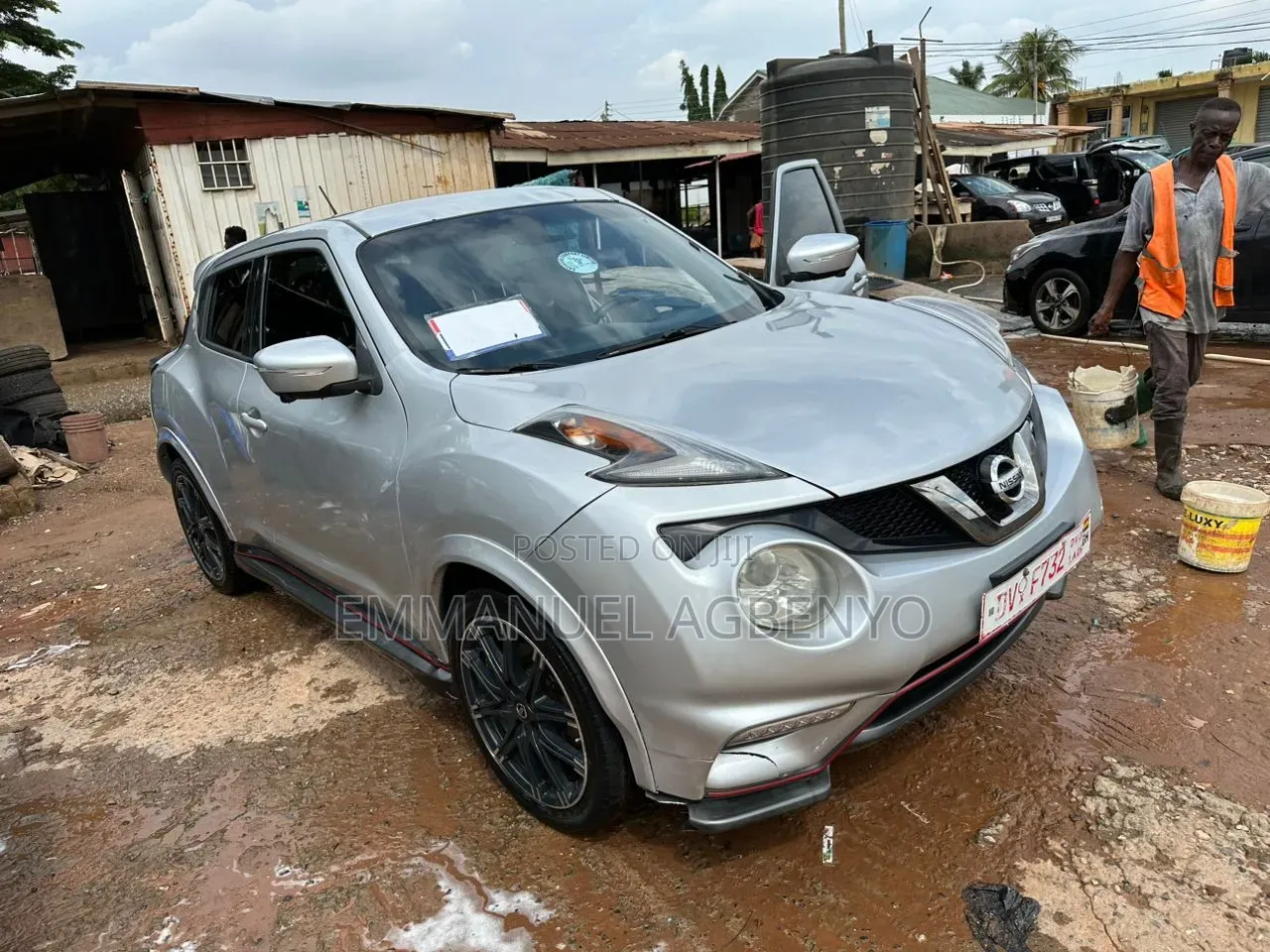Nissan Juke NISMO RS 4dr Hatchback AWD (1.6L 4cyl Turbo CVT) 2015 Silver