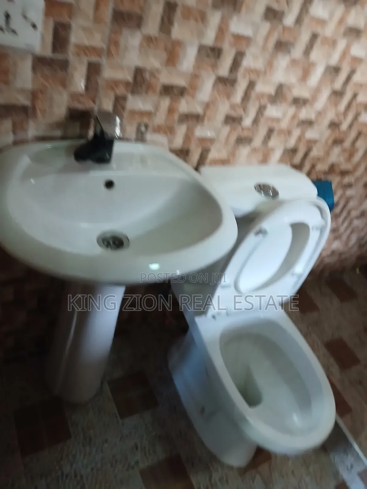2bdrm Apartment in Kingzion Real, NIC for rent