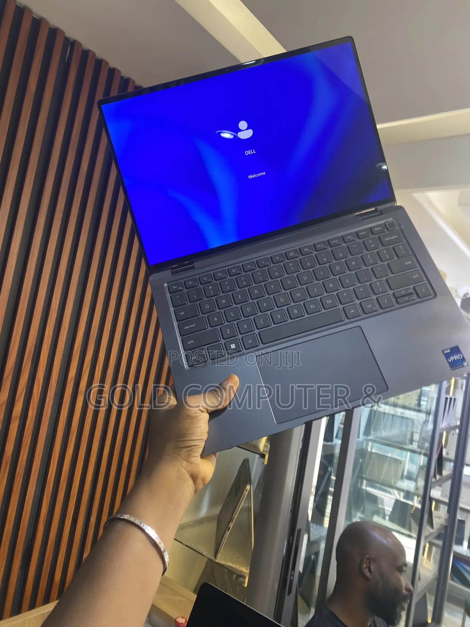 Laptop Dell Latitude 9430 16GB Intel Core i7 SSD 256GB