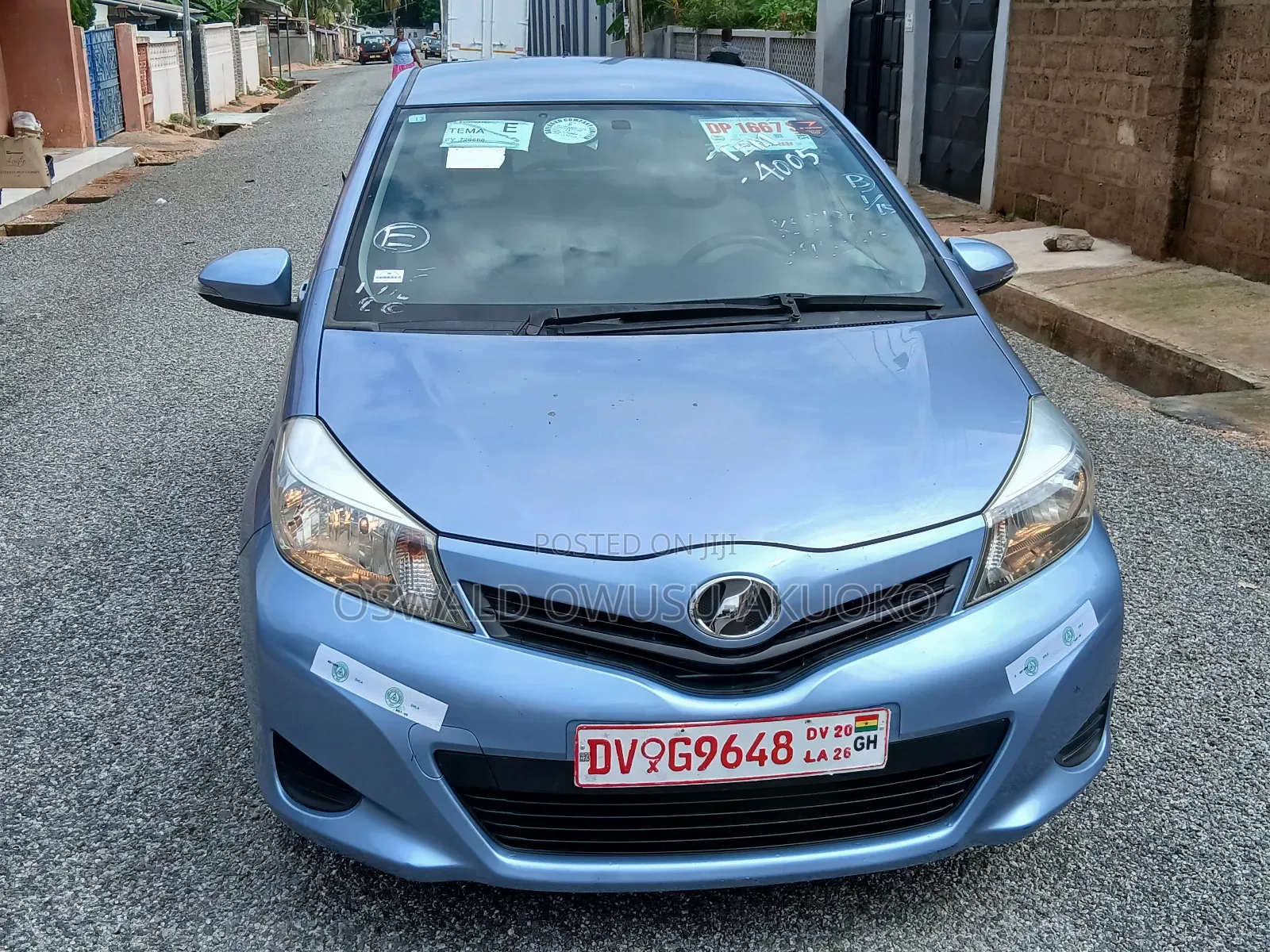 Toyota Vitz 1.0 FWD 3dr 2013 Blue