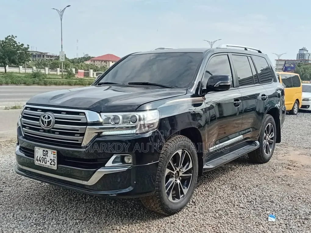 Toyota Land Cruiser 2013 Black