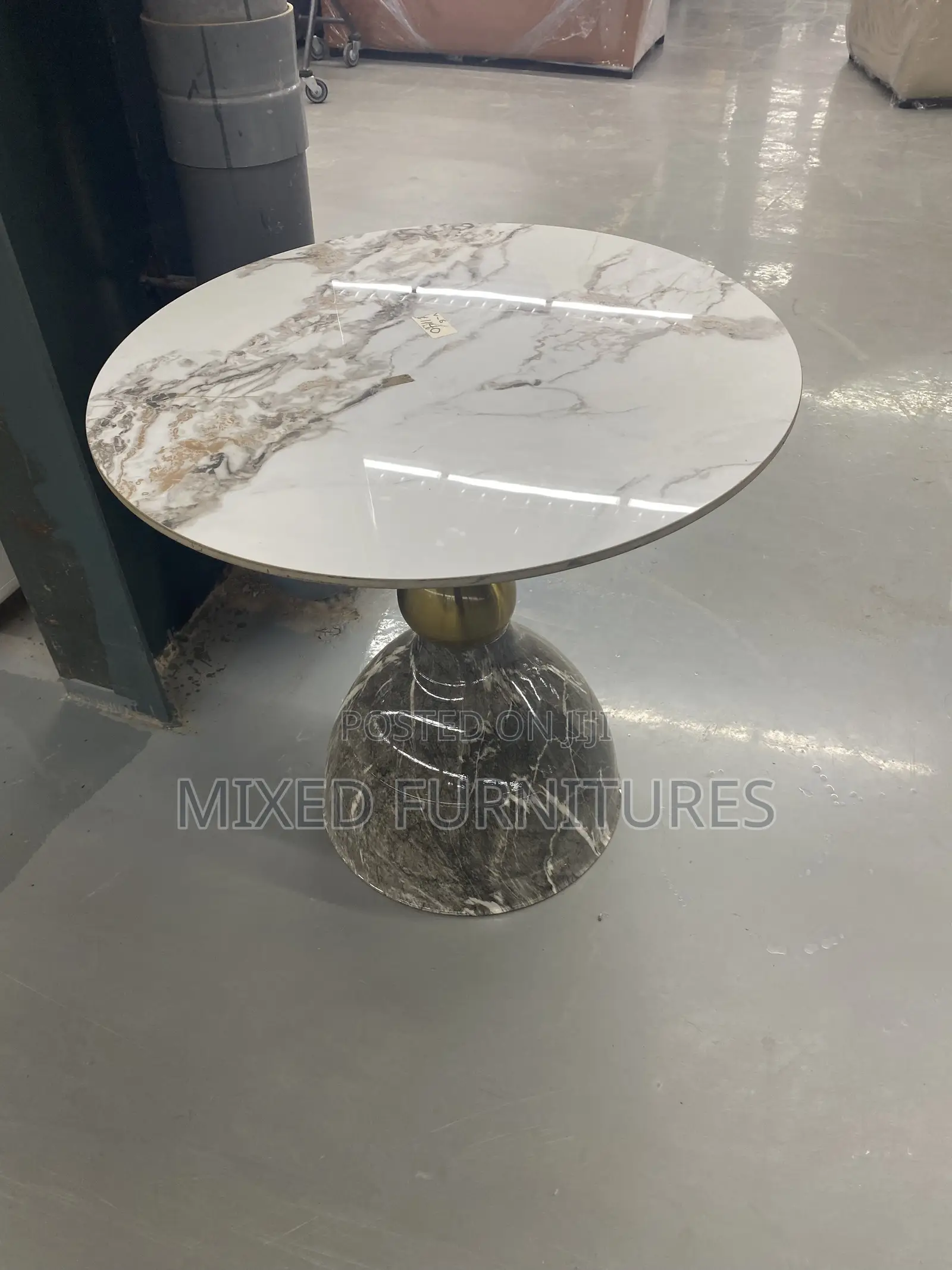 Marble Bar Table or Morden Round Table