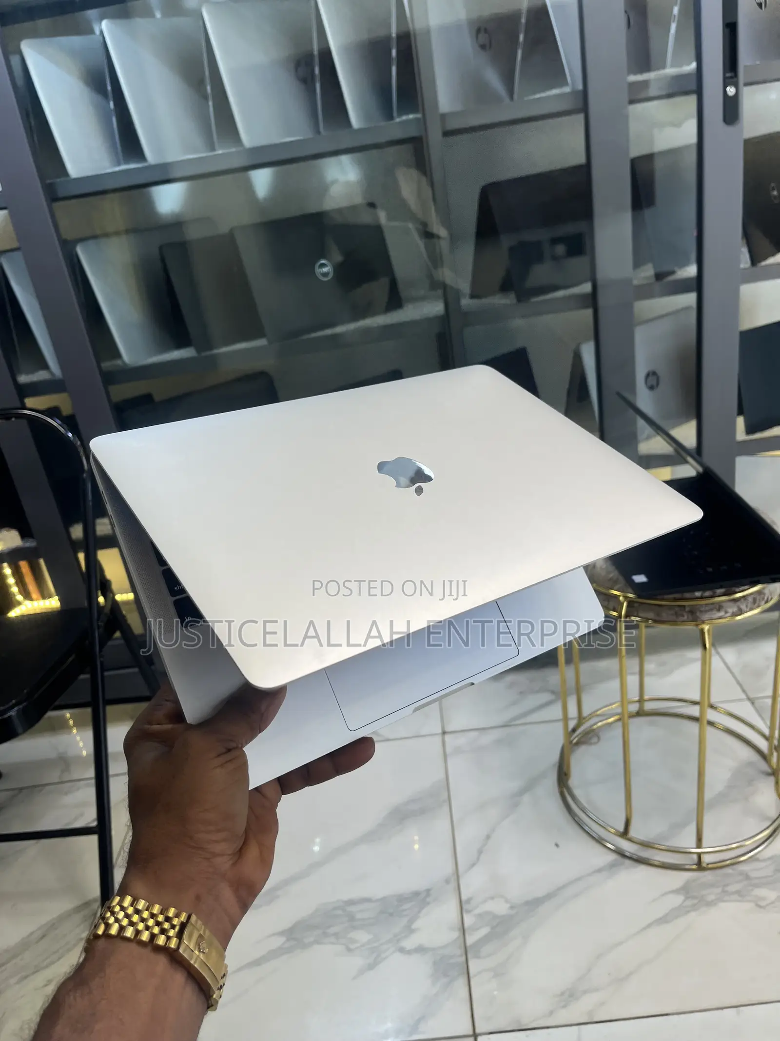 Laptop Apple MacBook Pro 2019 8GB Intel Core i5 SSD 256GB