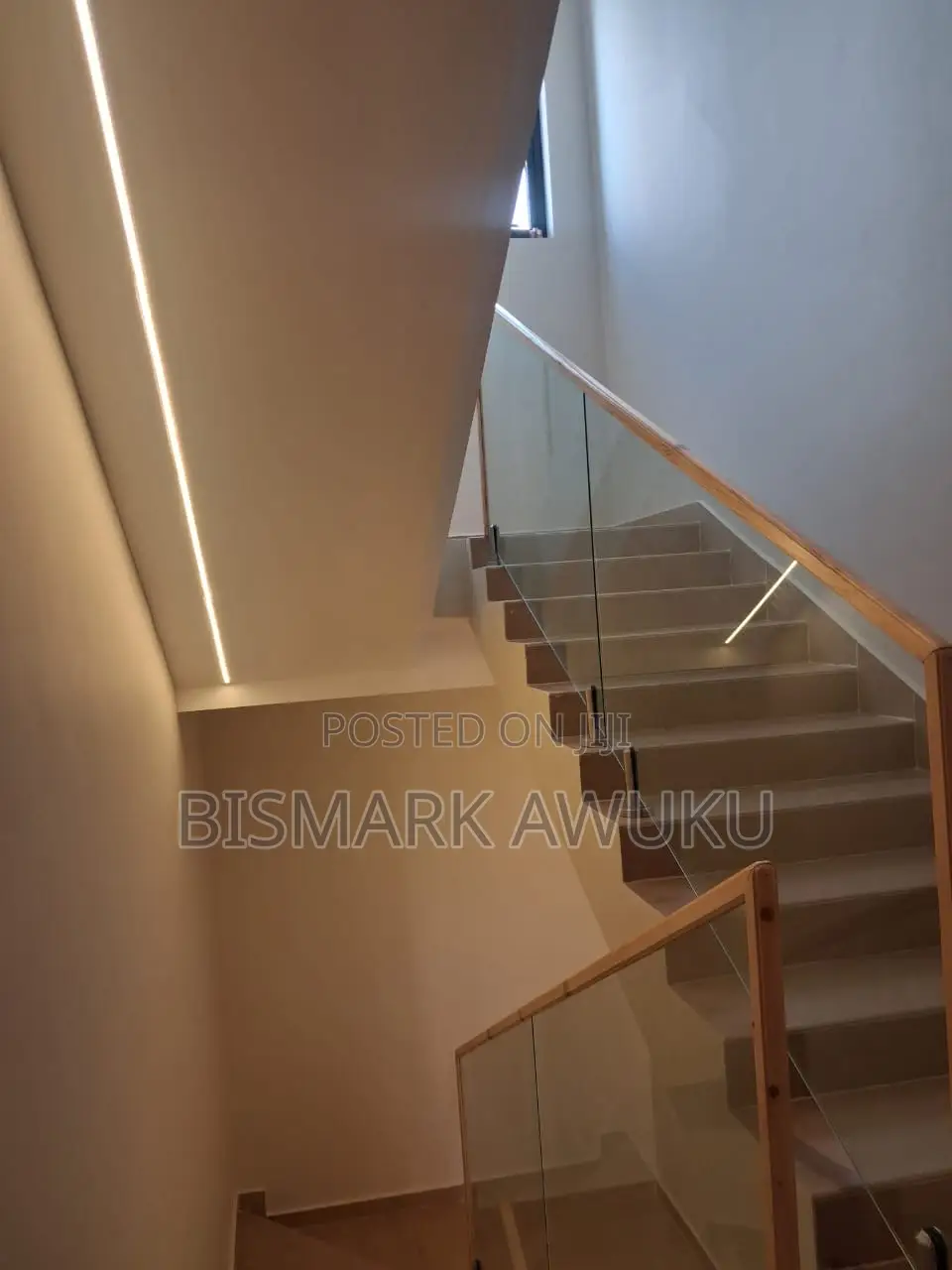 4bdrm House in Dzorwulu for sale