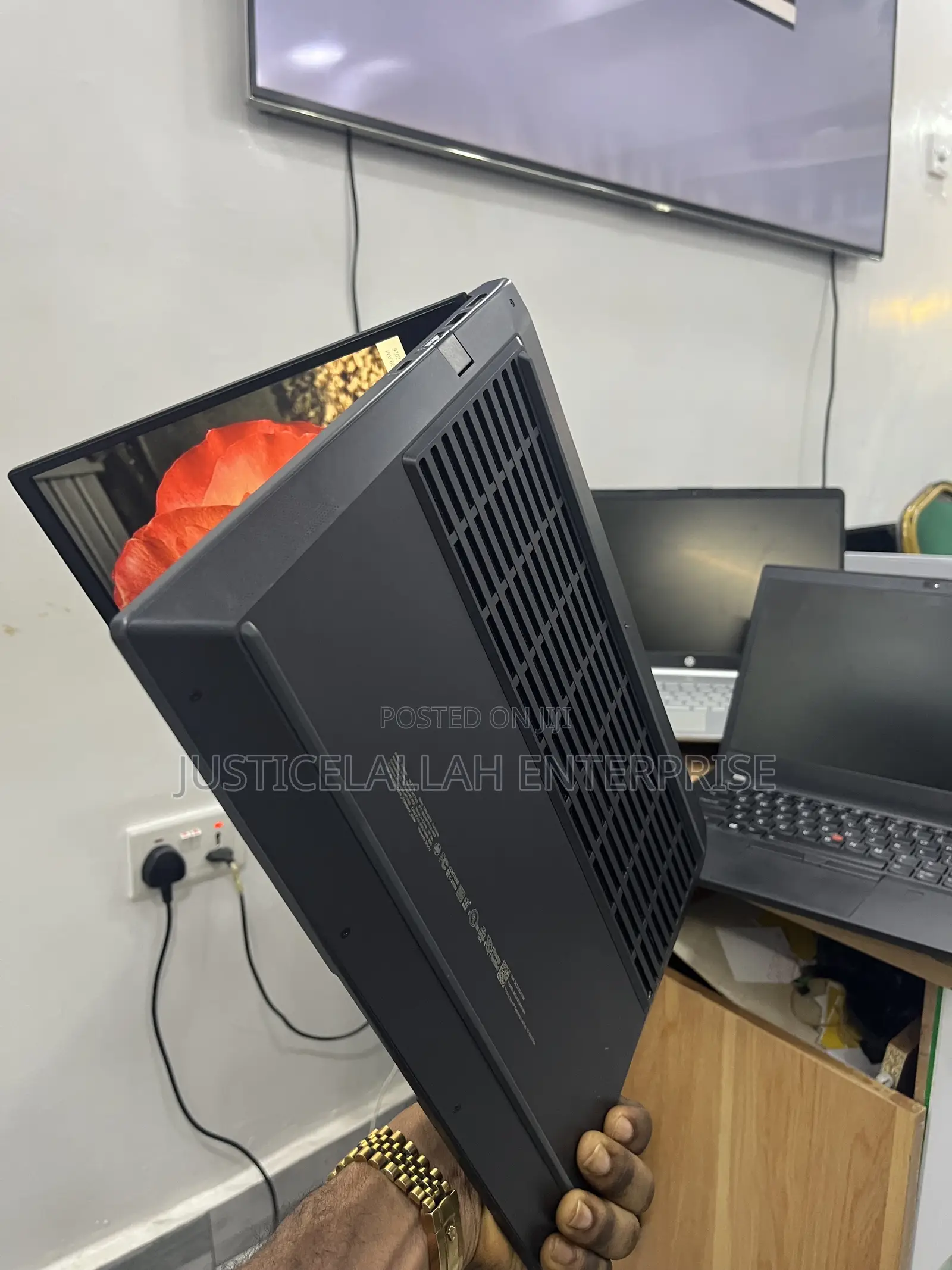 Laptop HP Victus 15 16GB AMD Ryzen 5 SSD 512GB