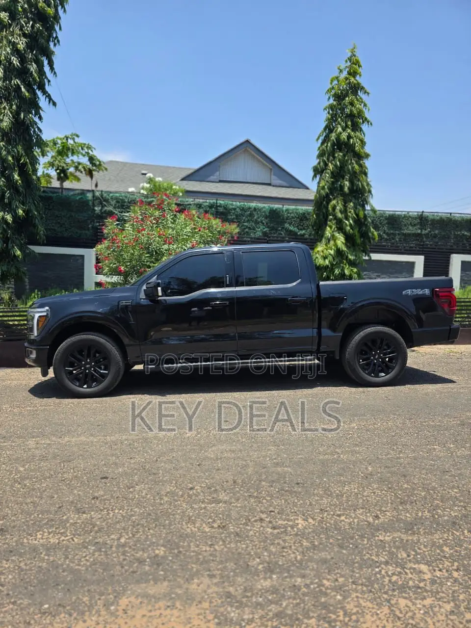 Ford F-150 LARIAT 2024 Black