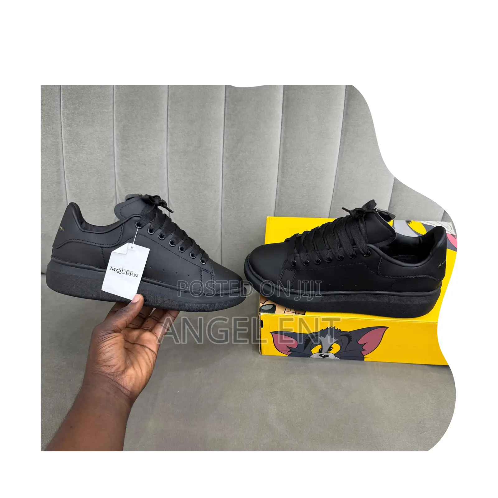 Alexander McQueen Sneakers Available as Seen (Location: Adum , Kumasi)