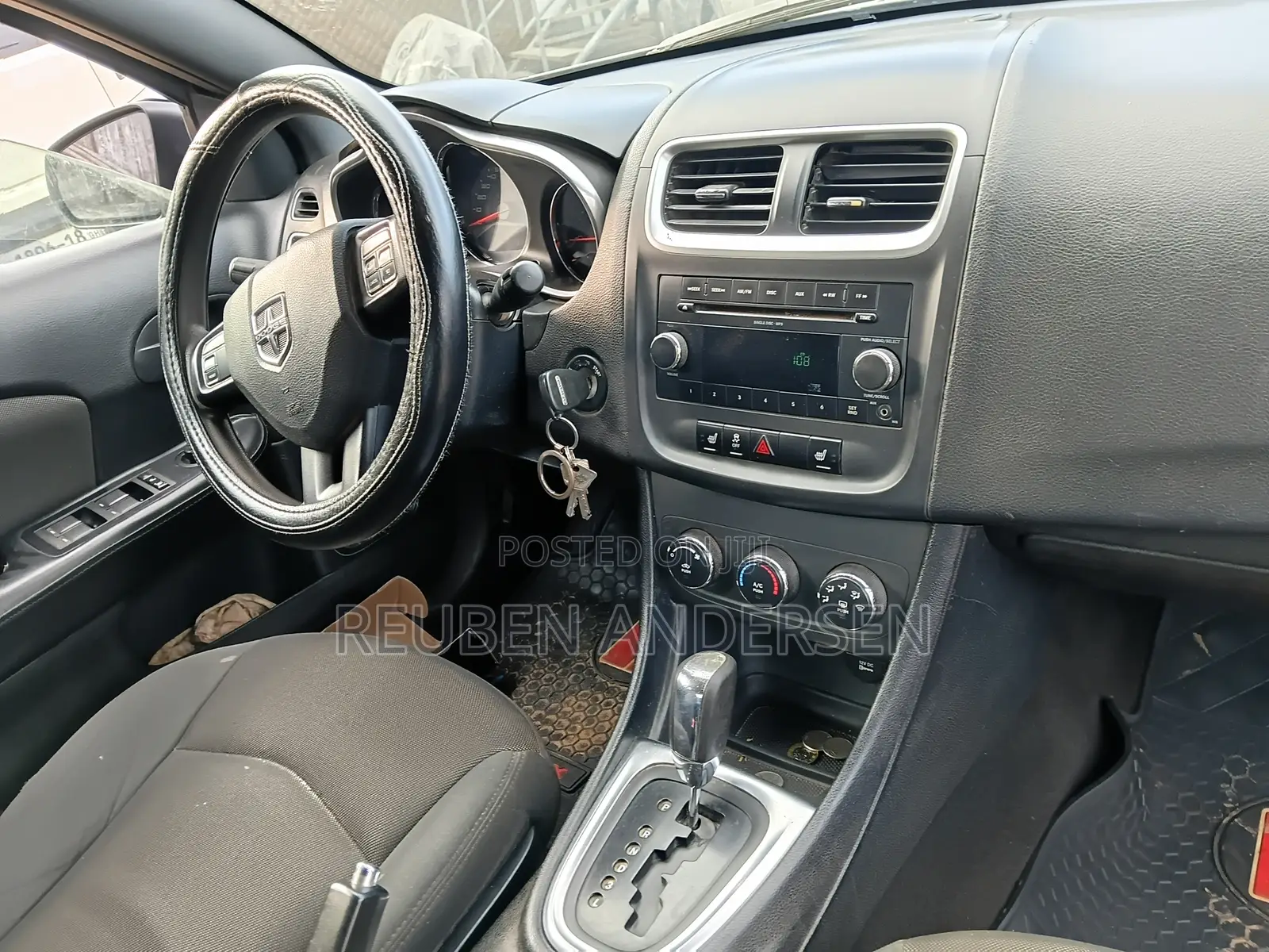Dodge Avenger SE 2012 Gray