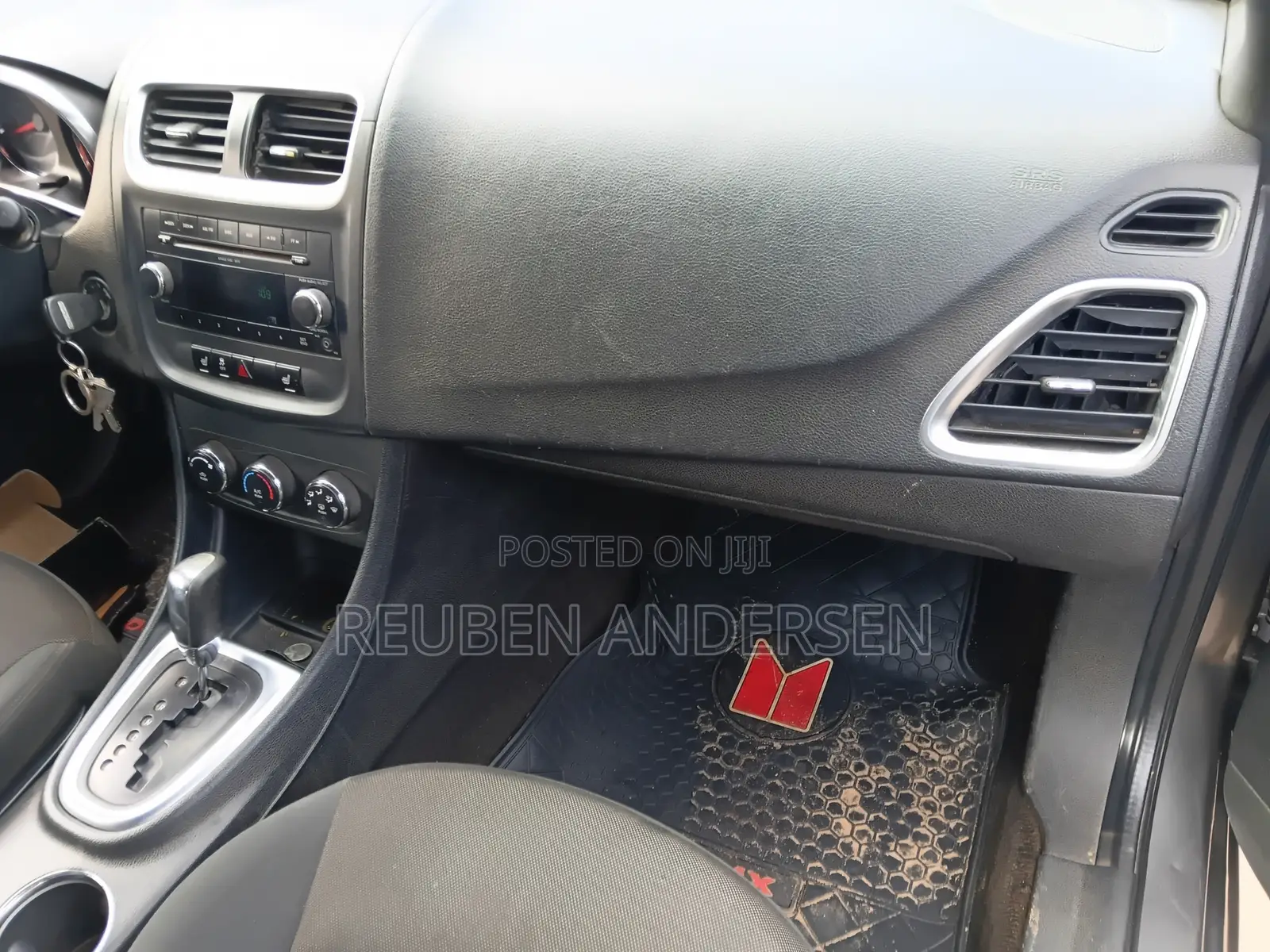 Dodge Avenger SE 2012 Gray