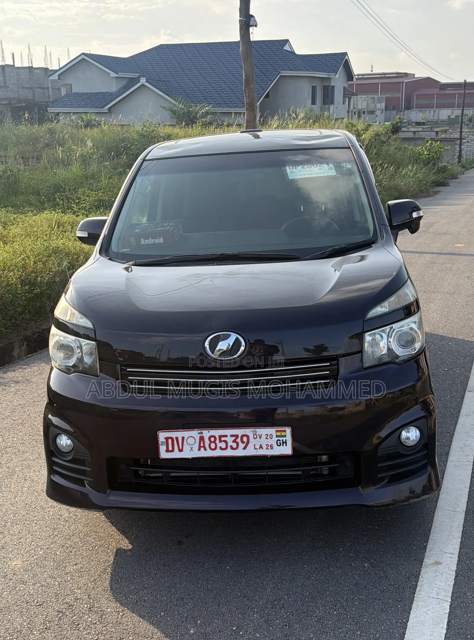 Toyota Voxy 2012 Purple