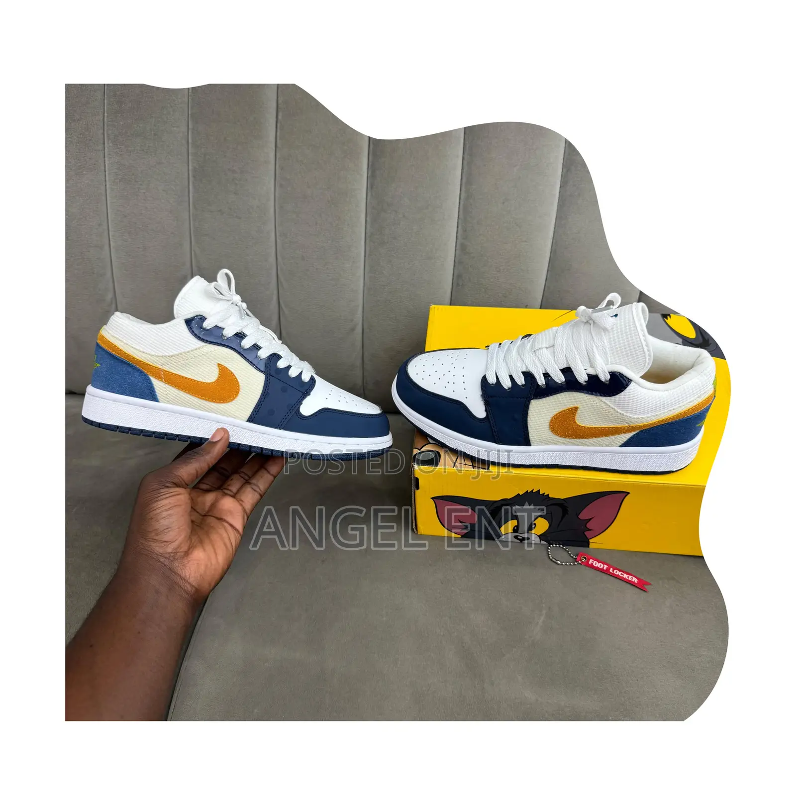 Nike Air Jordan 1 Low Se "Messy Room" Sneakers (Loc: Adum Kumasi)
