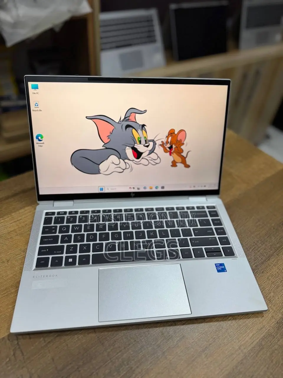 Laptop HP EliteBook 1040 G8 16GB Intel Core i5 SSD 256GB