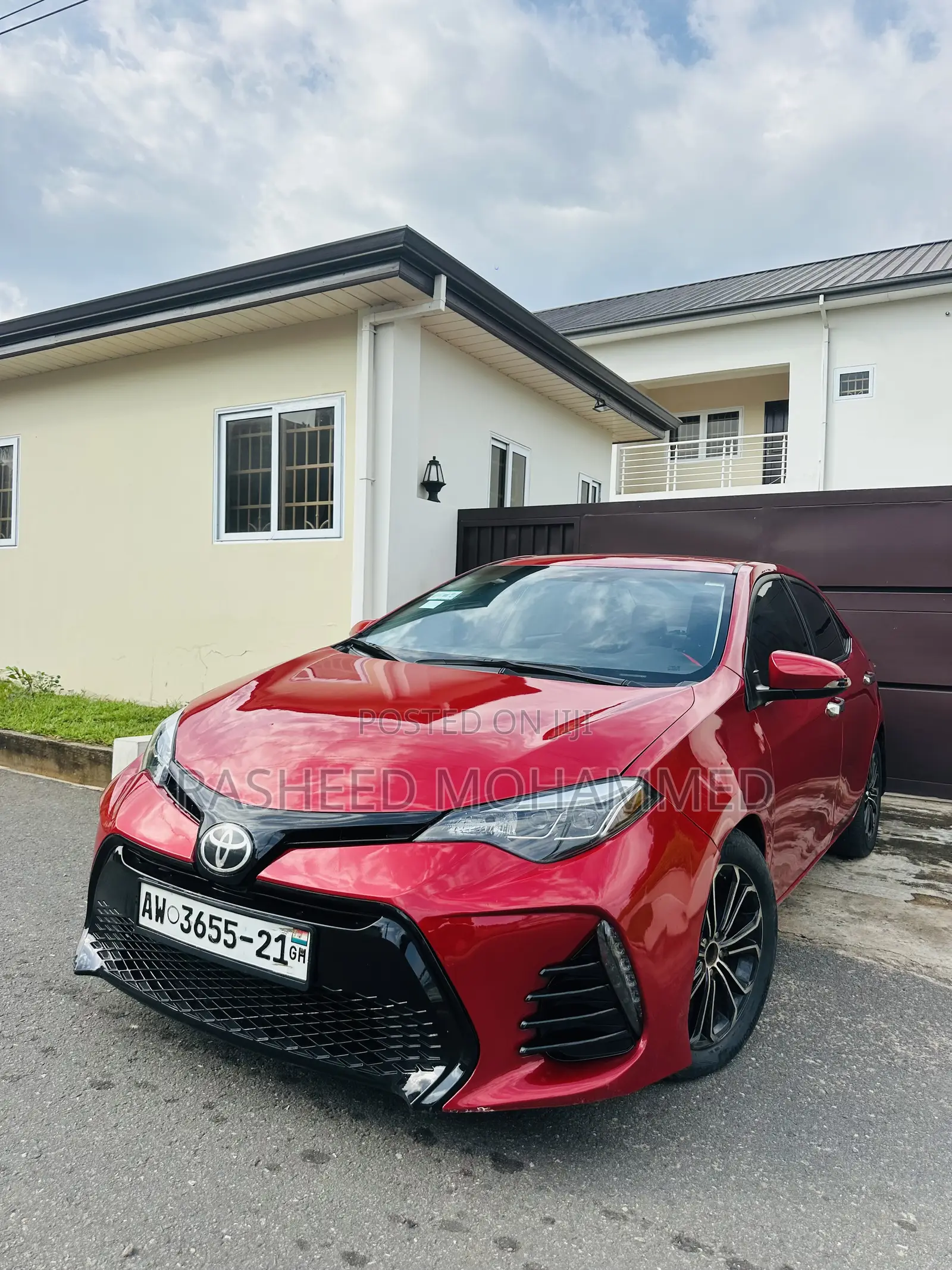 Toyota Corolla S 4dr Sedan (1.8L 4cyl CVT) 2015 Red