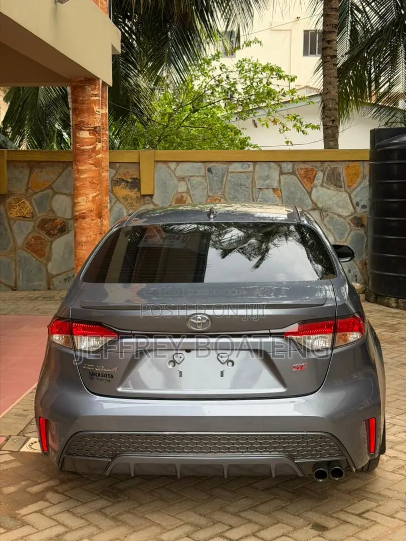 Toyota Corolla SE 2020 Blue
