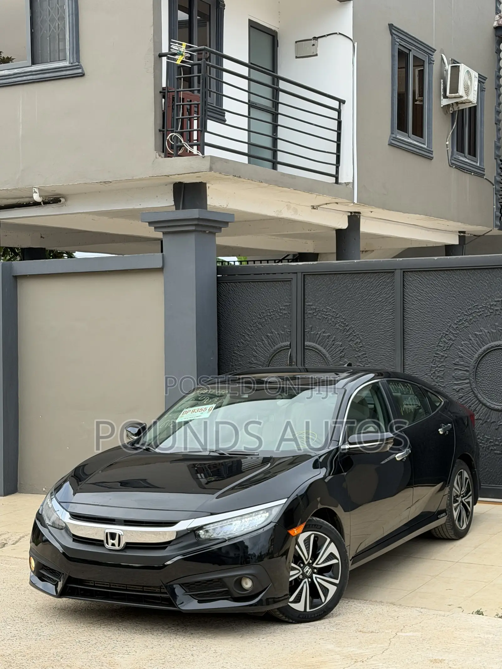 Honda Civic Touring 4dr Sedan (1.5L 4cyl) 2016 Black