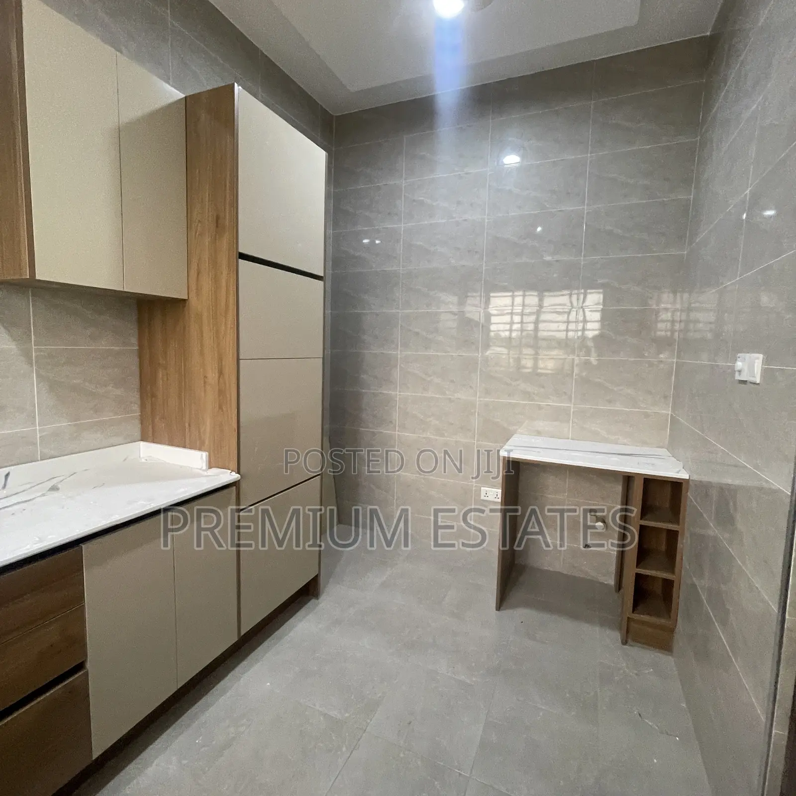 2bdrm Apartment for rent