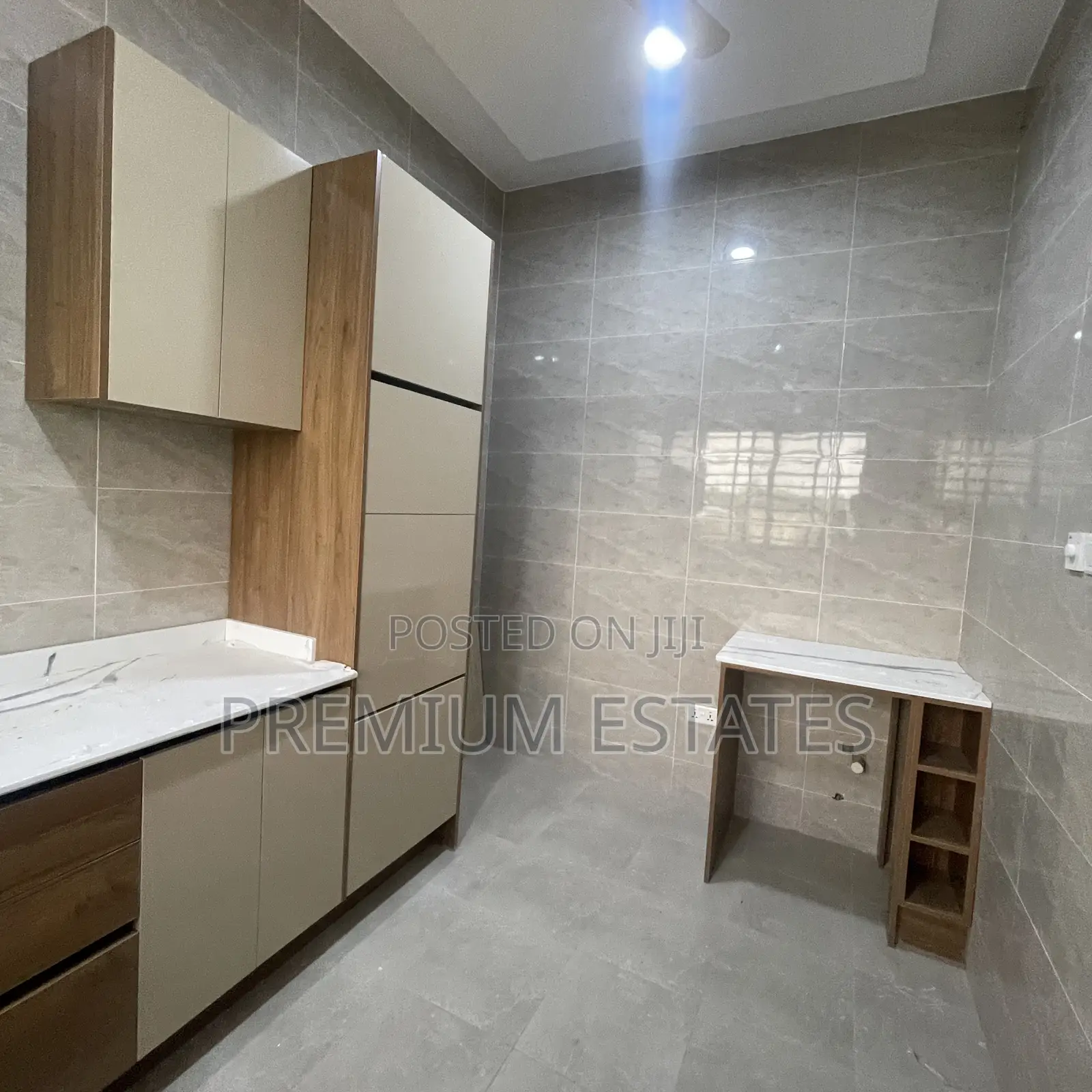 2bdrm Apartment for rent