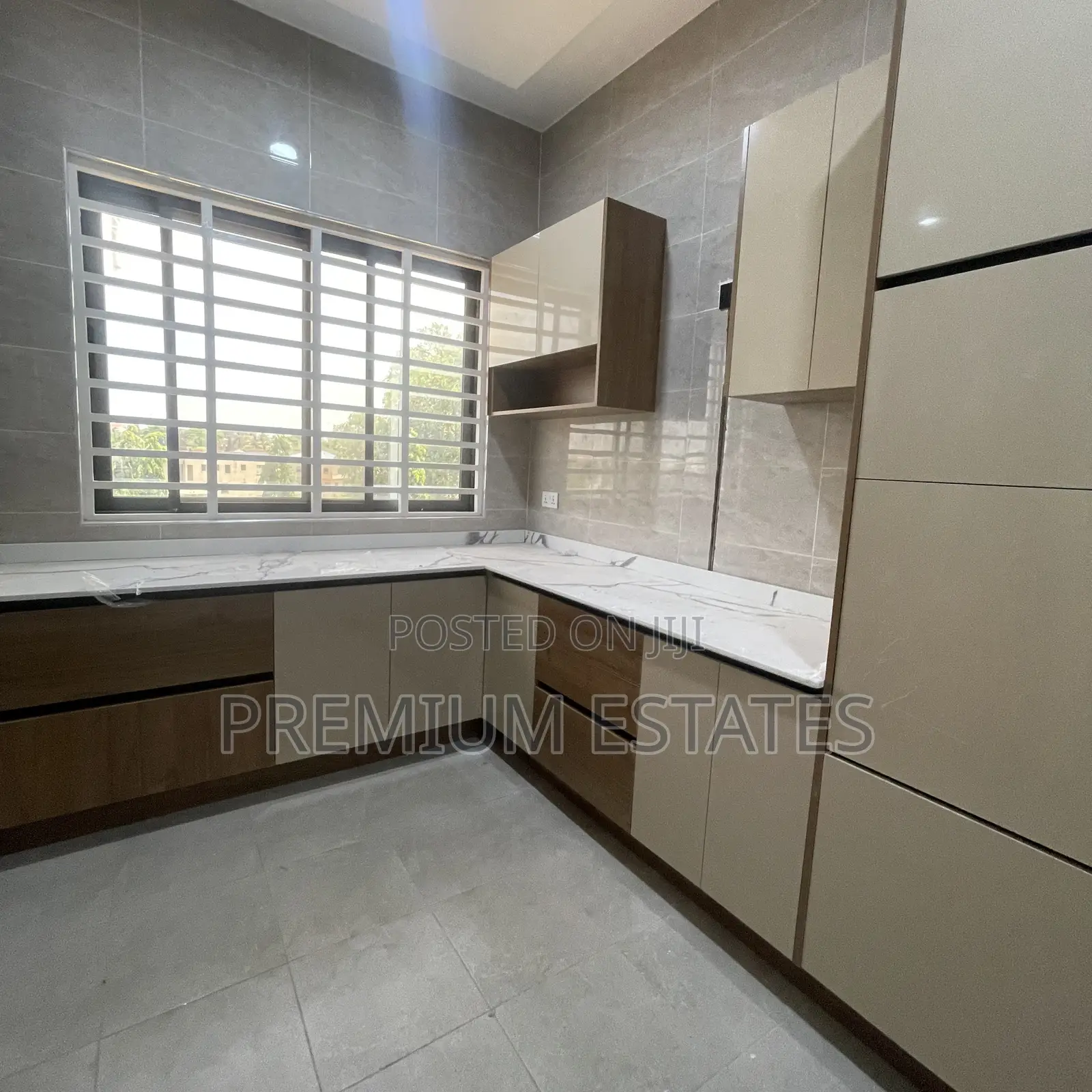 2bdrm Apartment for rent