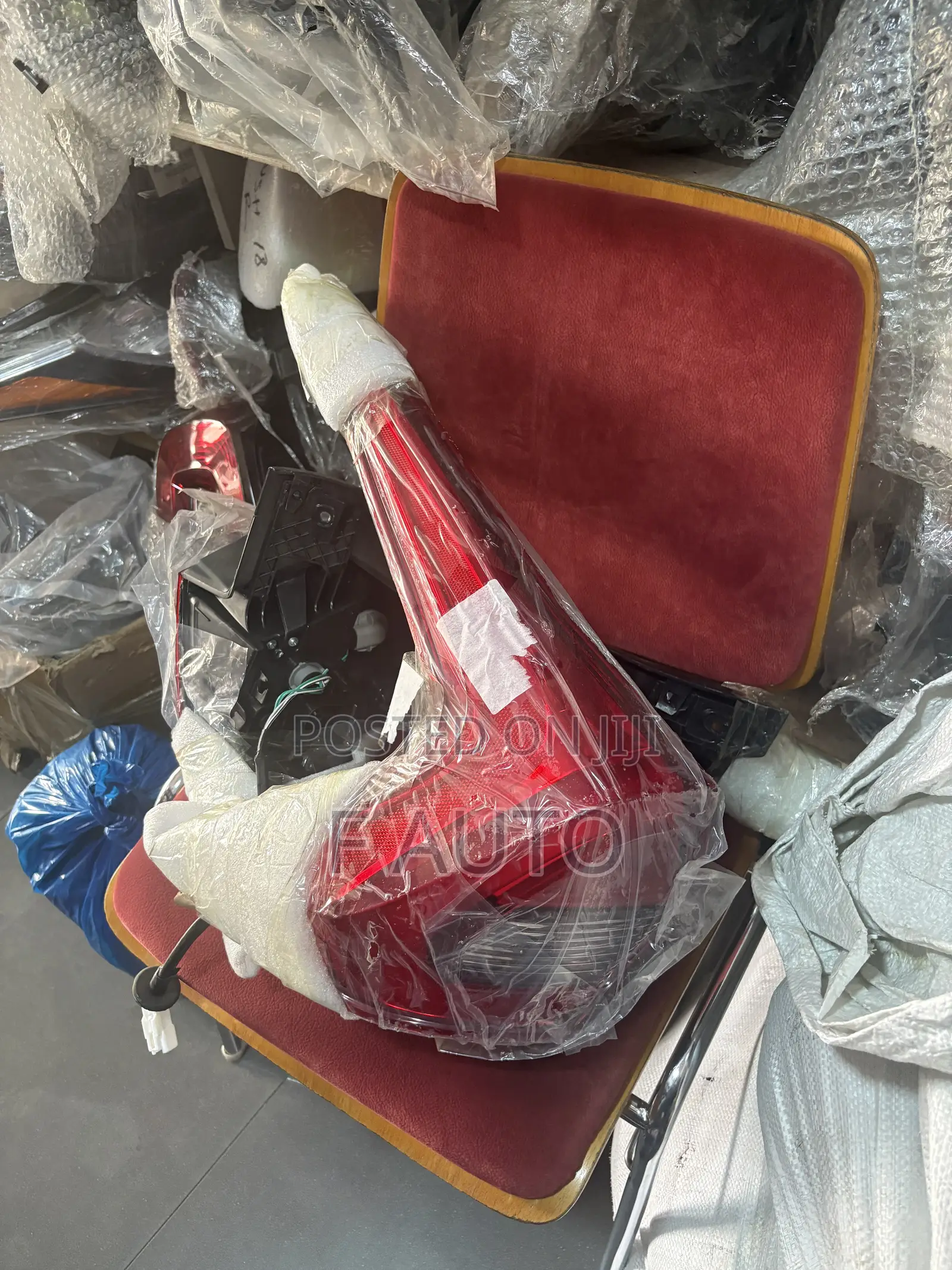 Mitsubishi Eclipse 2017,2018,2019,2020 Taillight