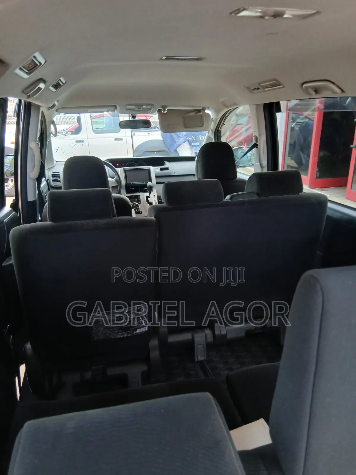 Toyota Voxy 2013 Black