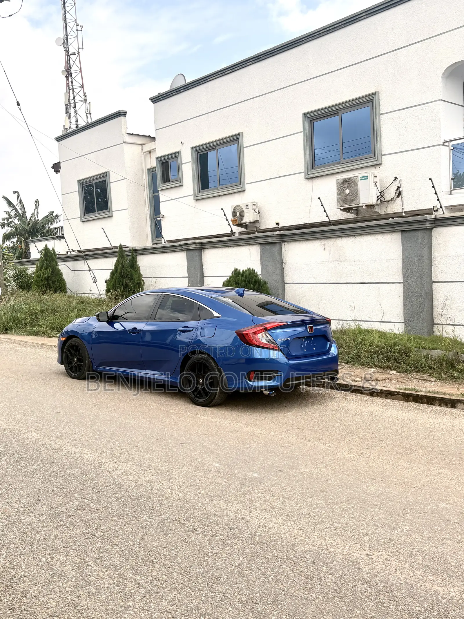 Honda Civic EX-L 4dr Sedan (1.5L 4cyl) 2017 Blue