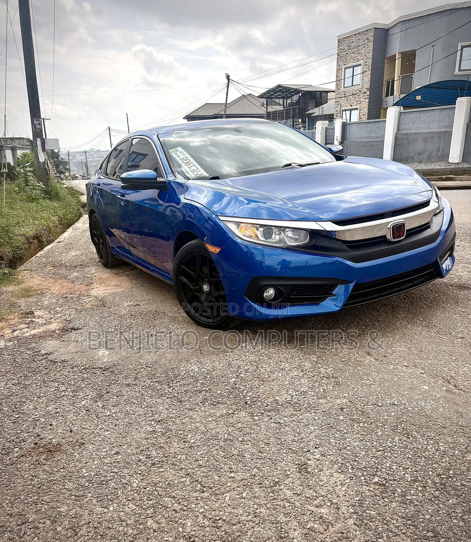 Honda Civic EX-L 4dr Sedan (1.5L 4cyl) 2017 Blue