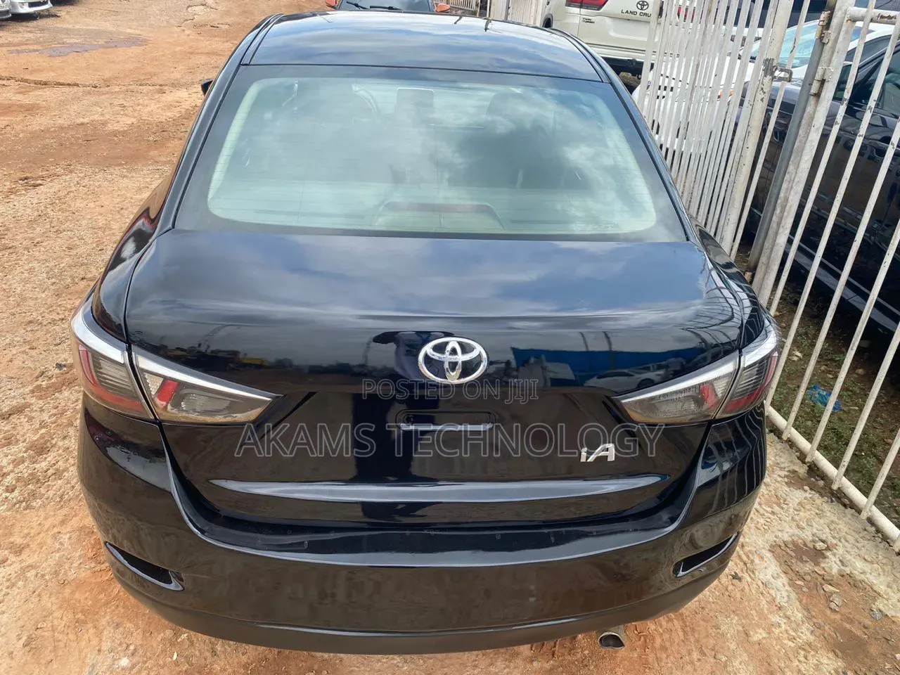 Toyota Yaris iA 1.5 FWD 2018 Matt Black