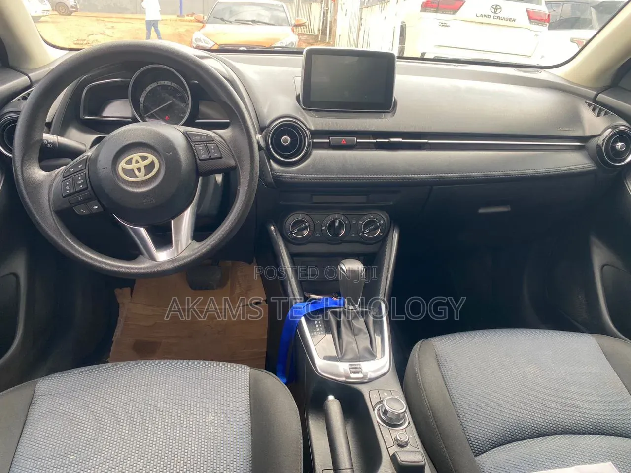 Toyota Yaris iA 1.5 FWD 2018 Matt Black