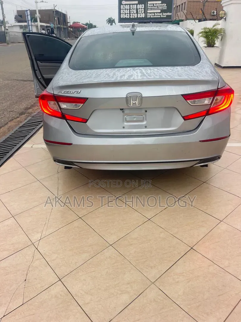 Honda Accord 2019 Silver