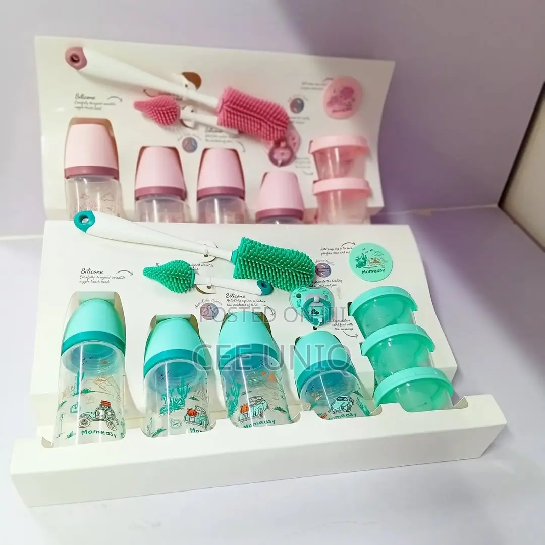 Momeasy Anti Colic Feeding Bottle Set