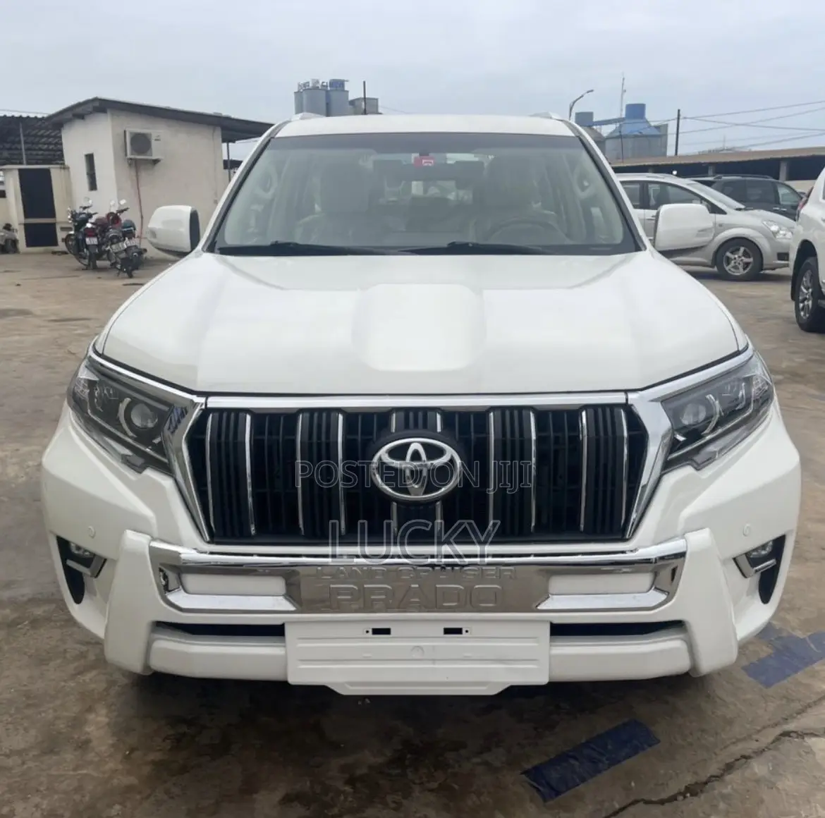 Toyota Land Cruiser Prado 4.0 Petrol TX-L 2018 White