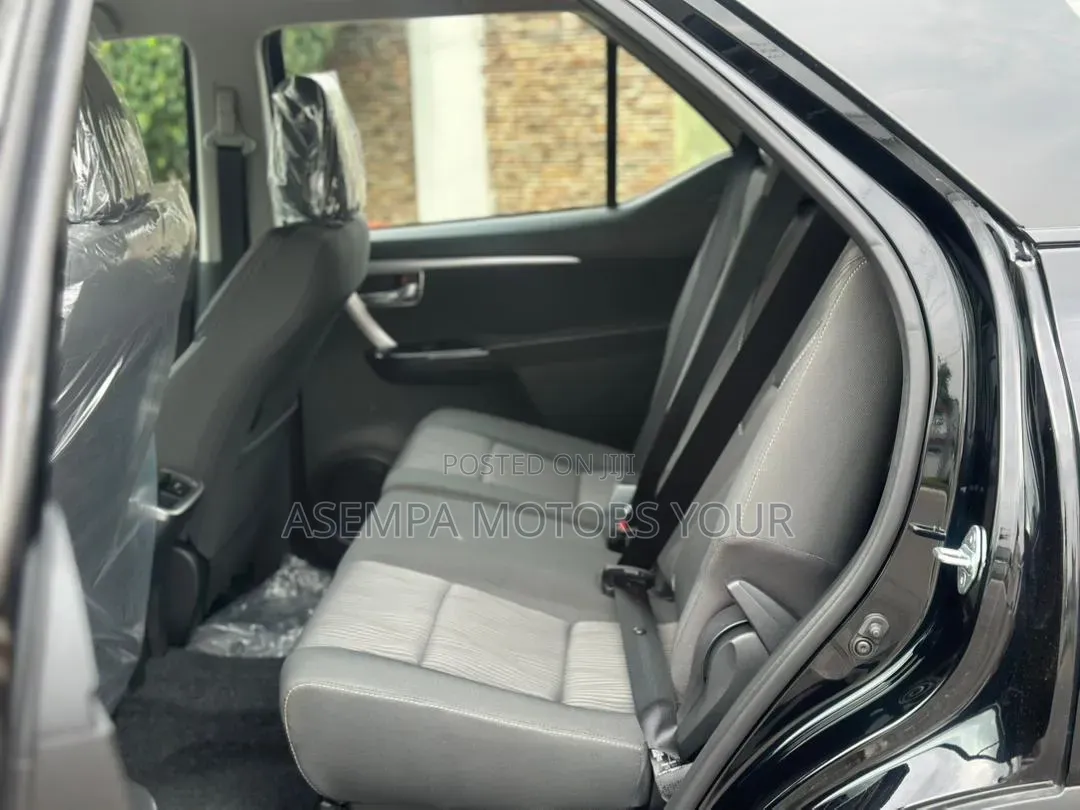 New Toyota Fortuner 2025 Black