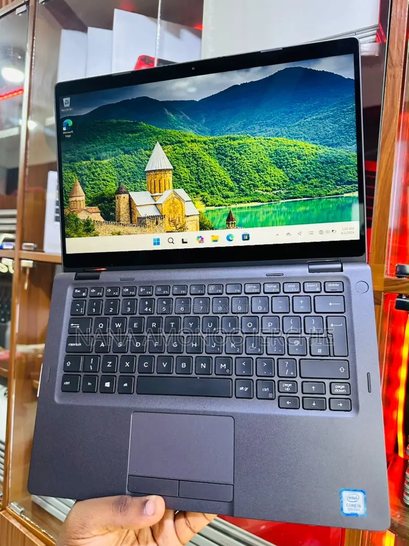 Laptop Dell Latitude 5300 8GB Intel Core i5 SSD 256GB