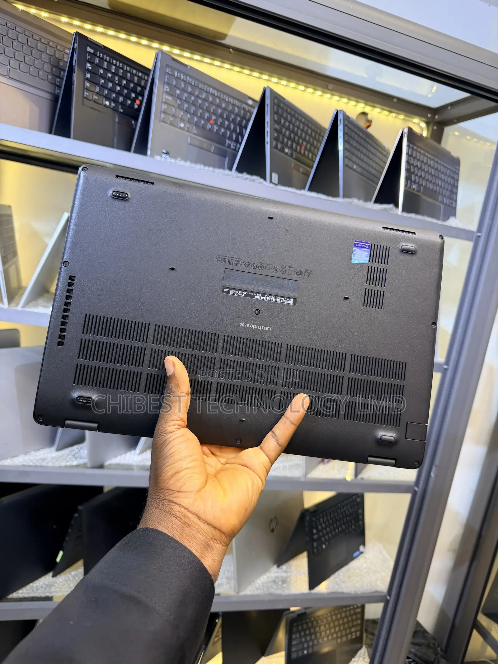 Laptop Dell Latitude 5501 8GB Intel Core i7 SSD 256GB