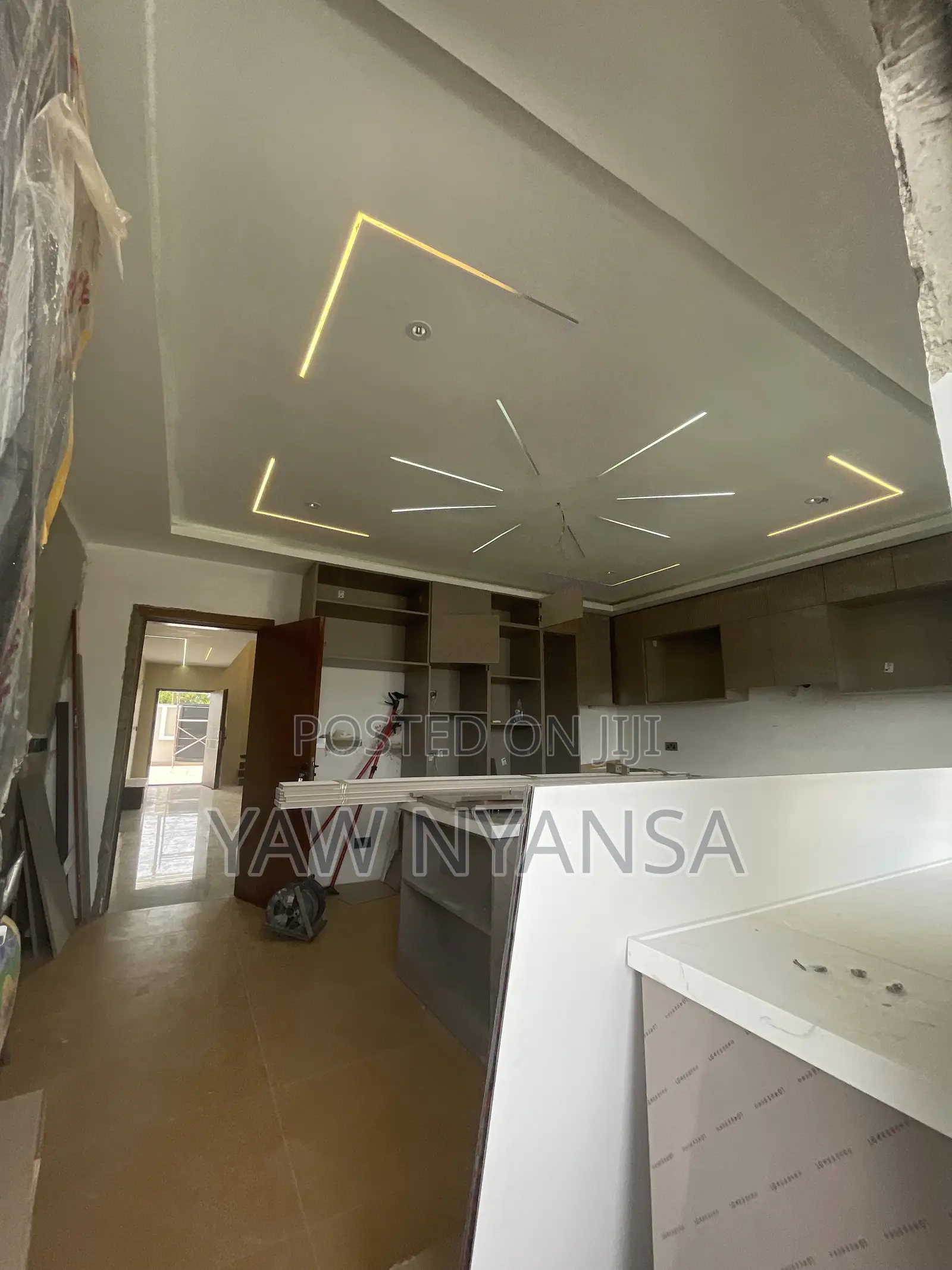 4bdrm Duplex in Bn Estate, East Legon for sale