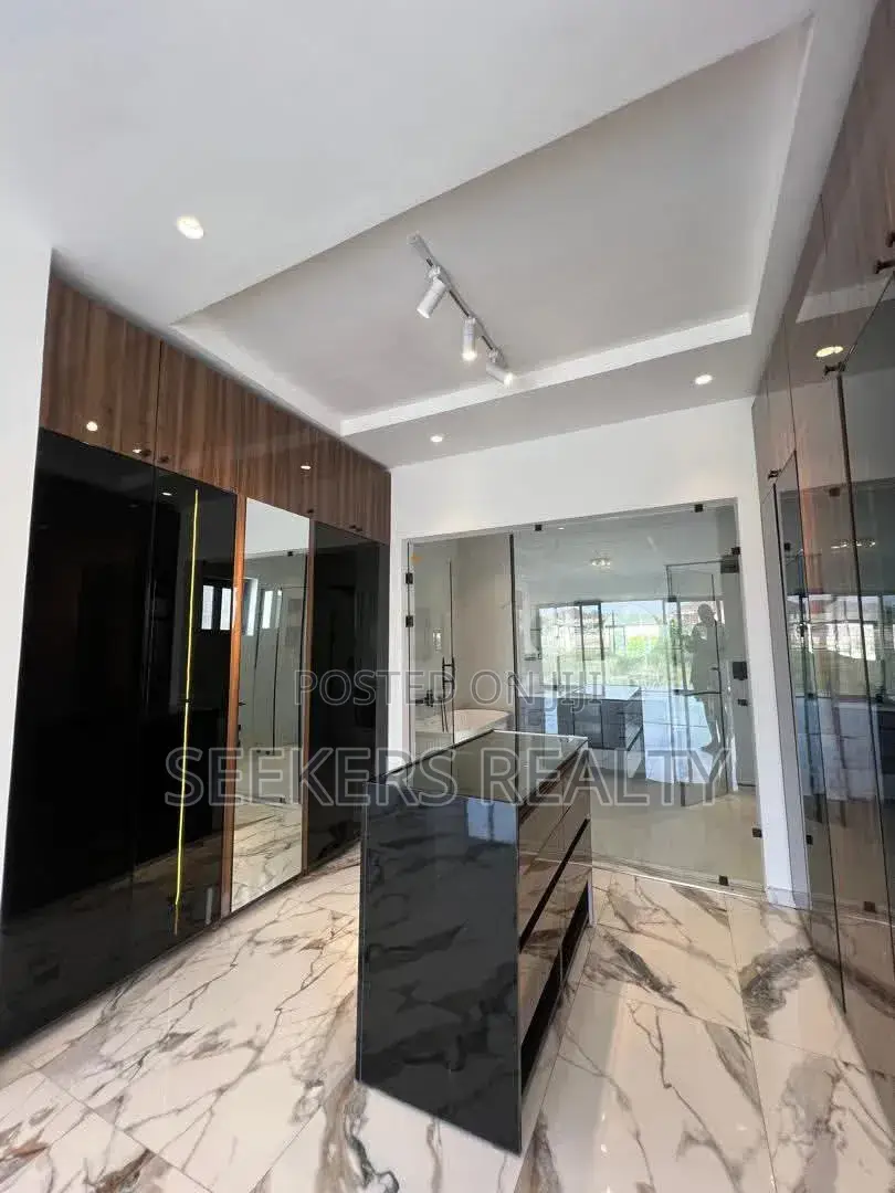 4bdrm House in Seekers Realty, A&C Mall Area for sale