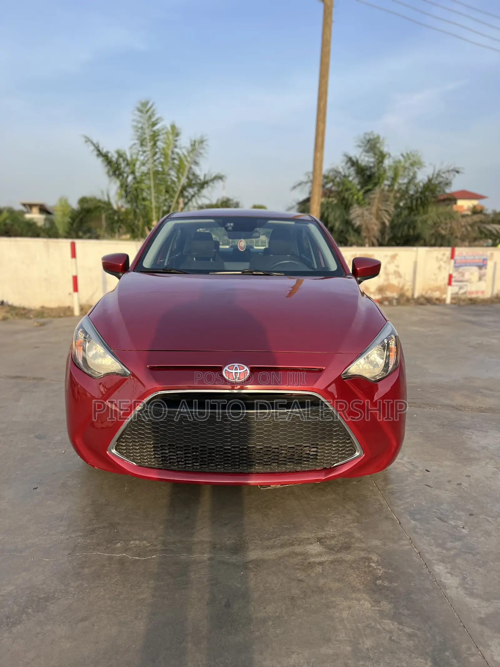 Toyota Yaris 2019 Red