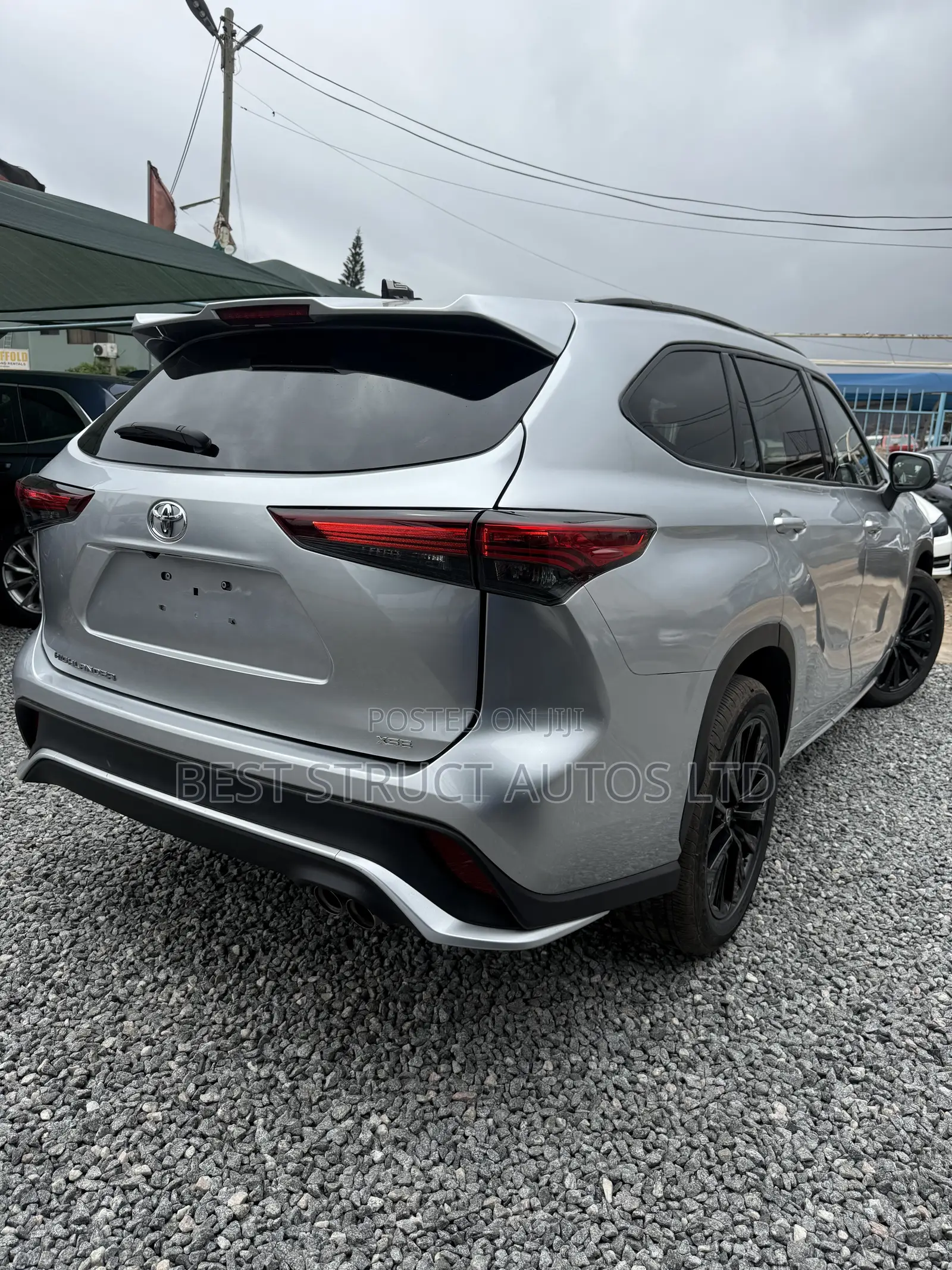 Toyota Highlander XSE AWD 2024 Silver