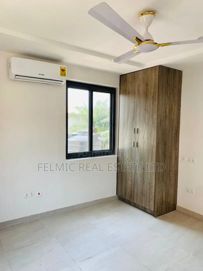 4bdrm Duplex in Felmic Real Estate, Mile 7 for sale