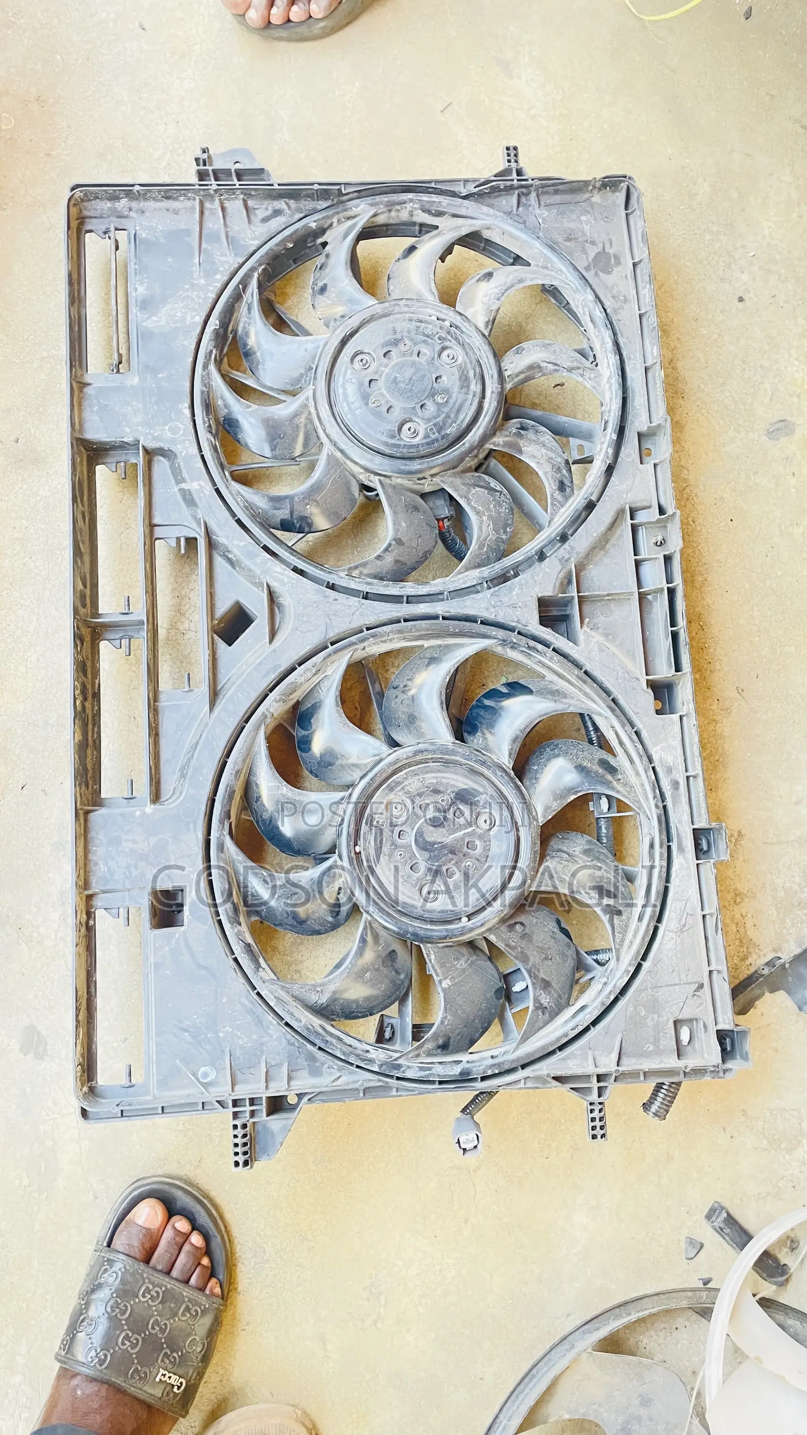 Nissan Rogue 2022 Fan Complete