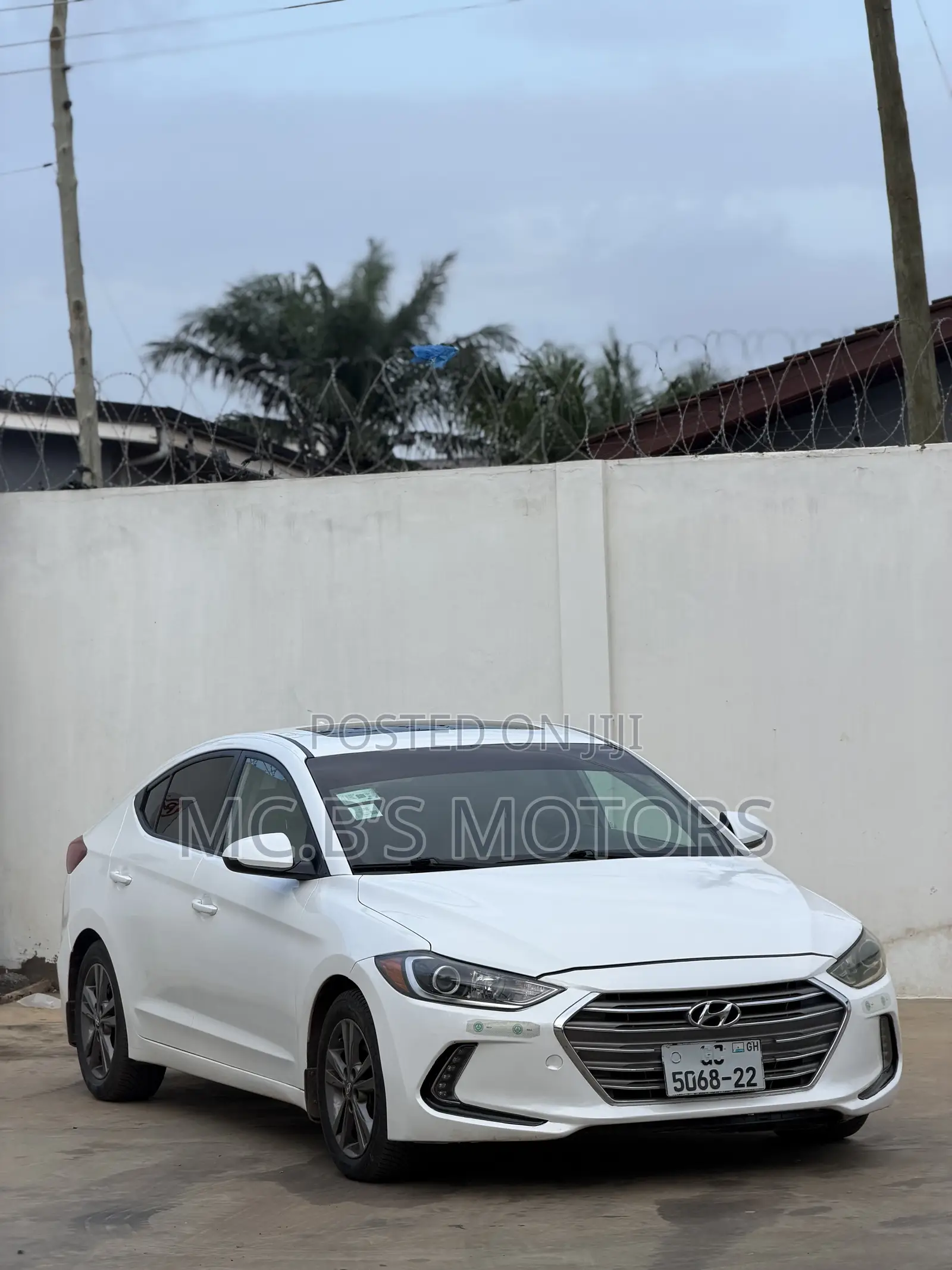 Hyundai Elantra 2018 White